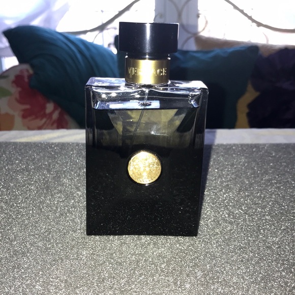 versace homme oud noir